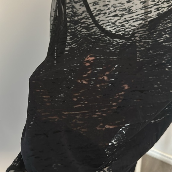 NWT Guess SS waves burnout tee size M - Picture 7 of 8